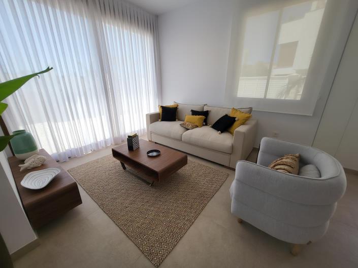 Image No.13-3 Bed Villa / Detached for sale