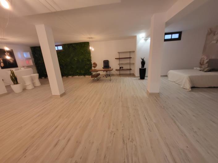 Image No.23-3 Bed Villa / Detached for sale