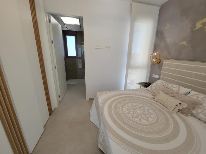 Image No.22-3 Bed Villa / Detached for sale