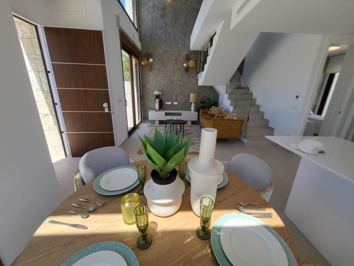 Image No.10-3 Bed Villa / Detached for sale