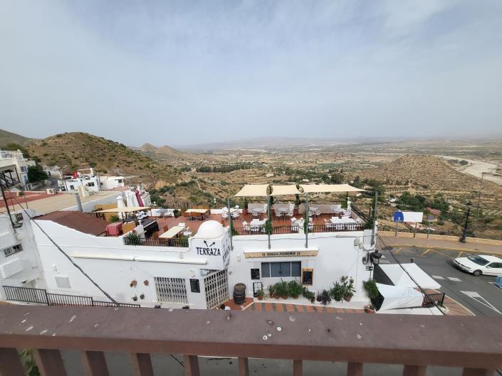 Image No.8-4 Bed Townhouse for sale