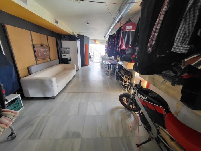 Image No.18-4 Bed Townhouse for sale