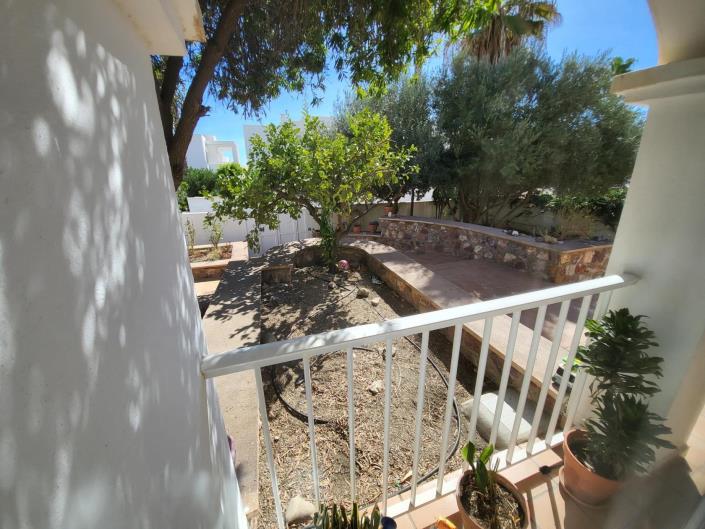 Image No.8-6 Bed Villa / Detached for sale