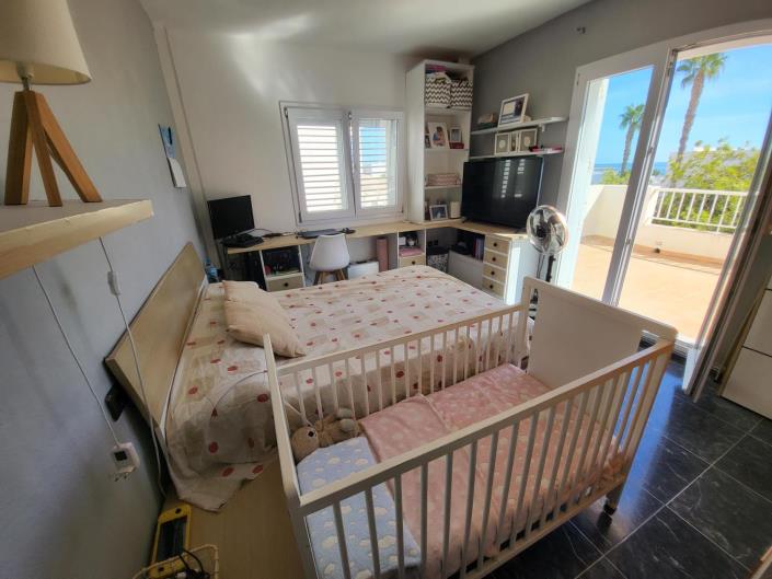 Image No.21-6 Bed Villa / Detached for sale