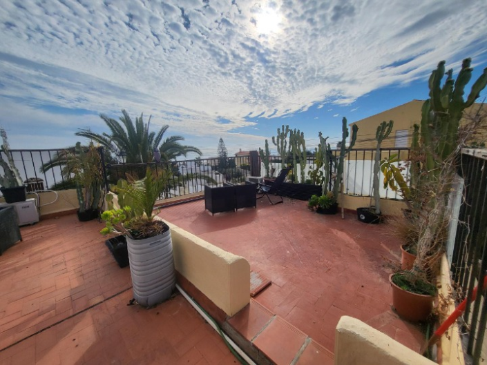 Image No.1-3 Bed Villa for sale