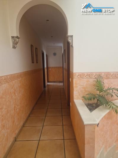 Image No.18-4 Bed Villa / Detached for sale