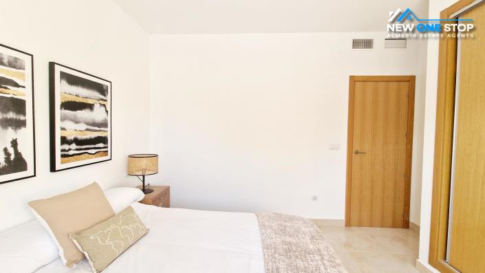 Image No.16-4 Bed Villa / Detached for sale