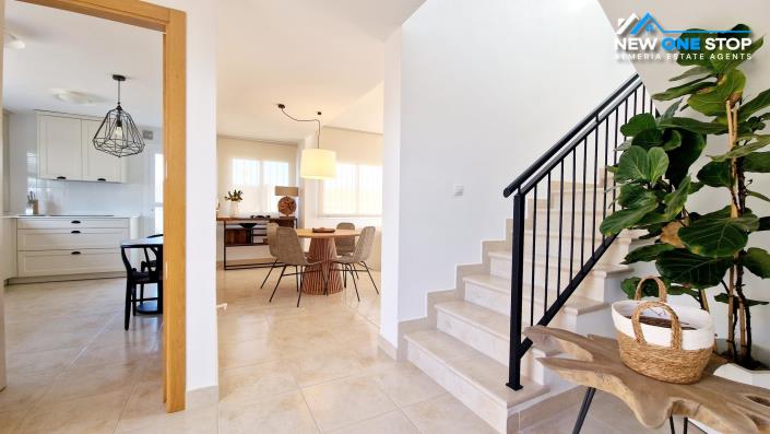 Image No.3-4 Bed Villa / Detached for sale