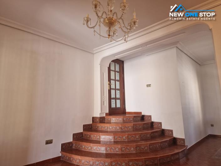 Image No.29-9 Bed Villa for sale