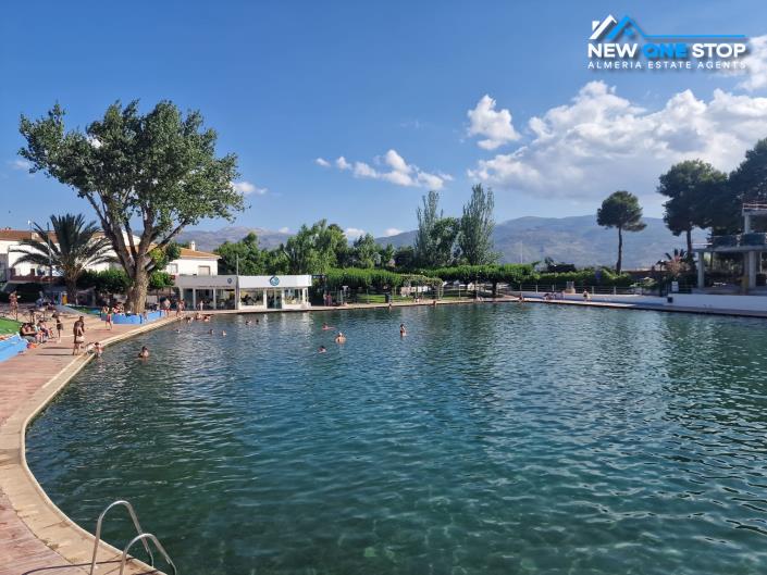 Image No.19-9 Bed Villa for sale