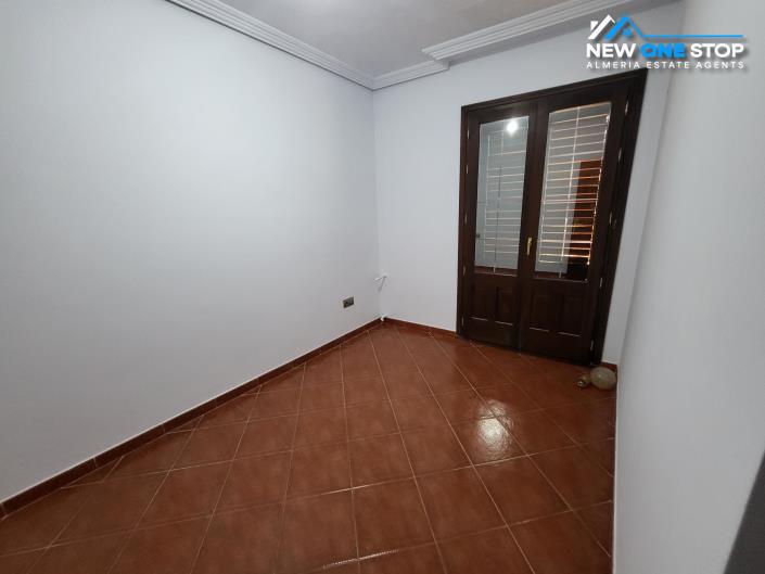 Image No.34-9 Bed Villa for sale