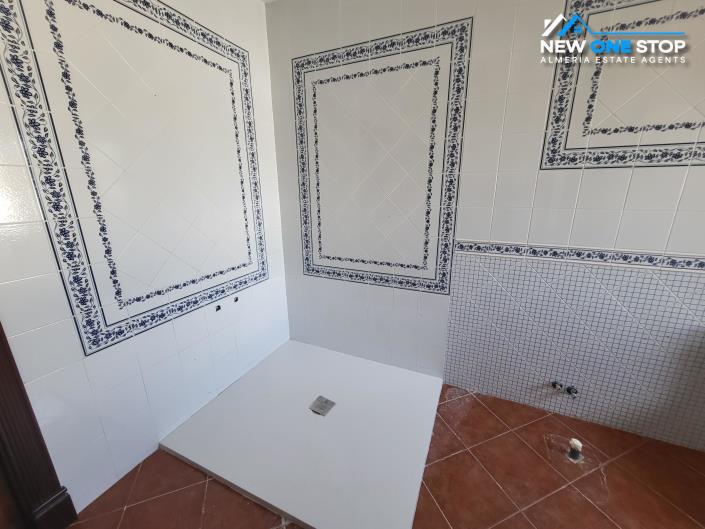 Image No.36-9 Bed Villa for sale