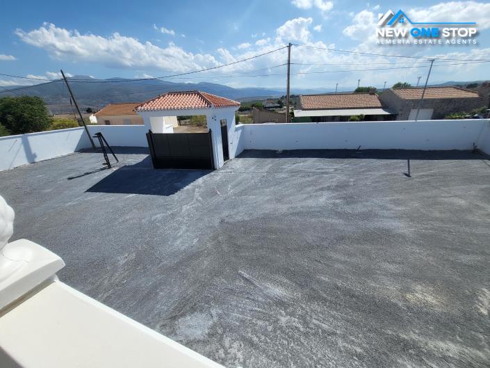 Image No.5-Villa de 9 chambres à vendre à Barriada de Cela