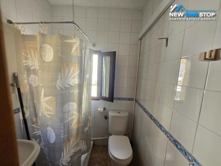 Image No.14-3 Bed House for sale