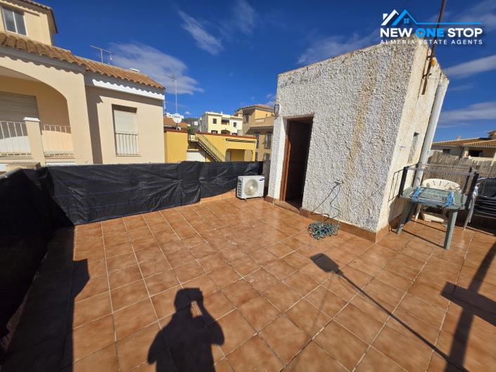 Image No.23-3 Bed House for sale