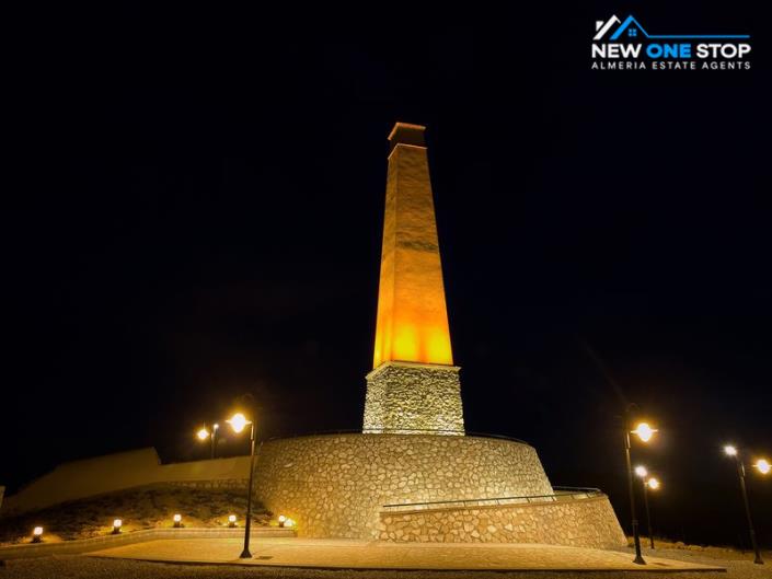 Image No.18-3 Bed Apartment for sale