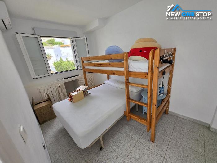 Image No.20-5 Bed House for sale