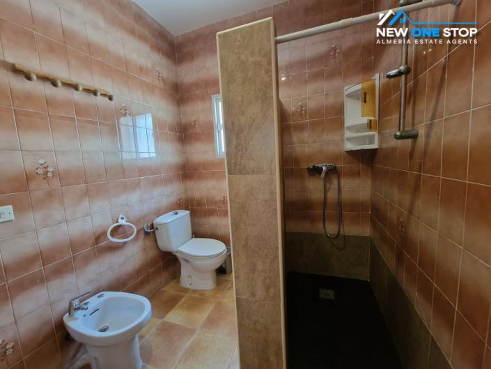 Image No.18-3 Bed Villa for sale