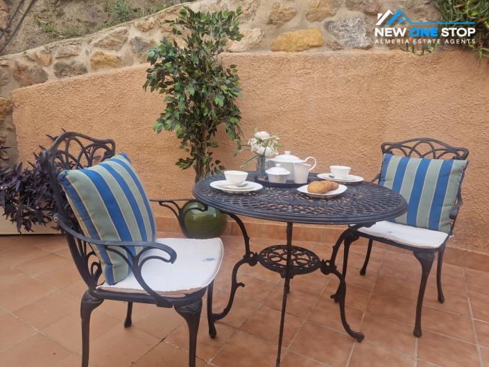 Image No.21-3 Bed House for sale