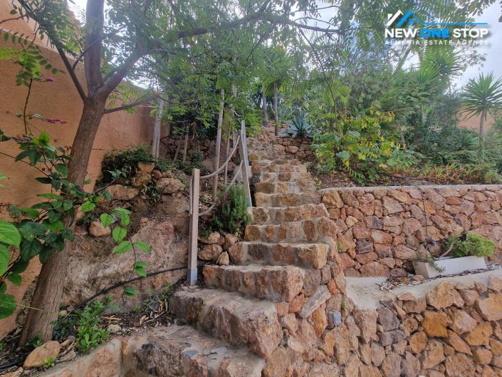 Image No.27-3 Bed House for sale