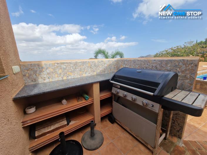 Image No.26-3 Bed House for sale