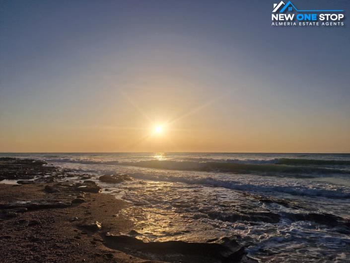 Image No.17-2 Bed Apartment for sale