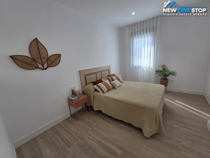 Image No.30-3 Bed Villa / Detached for sale