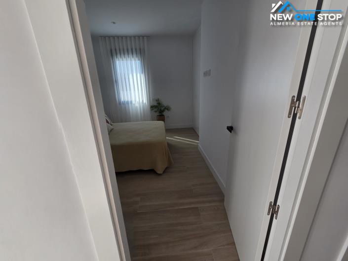 Image No.29-3 Bed Villa / Detached for sale