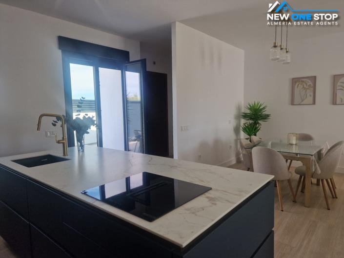 Image No.7-3 Bed Villa / Detached for sale