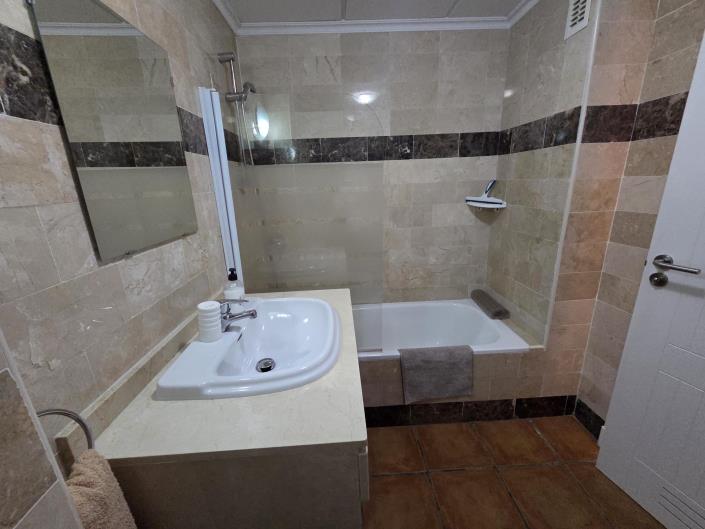 Image No.18-1 Bed Apartment for sale