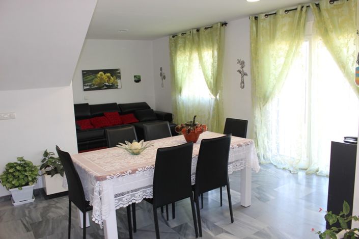 Image No.11-3 Bed Villa for sale