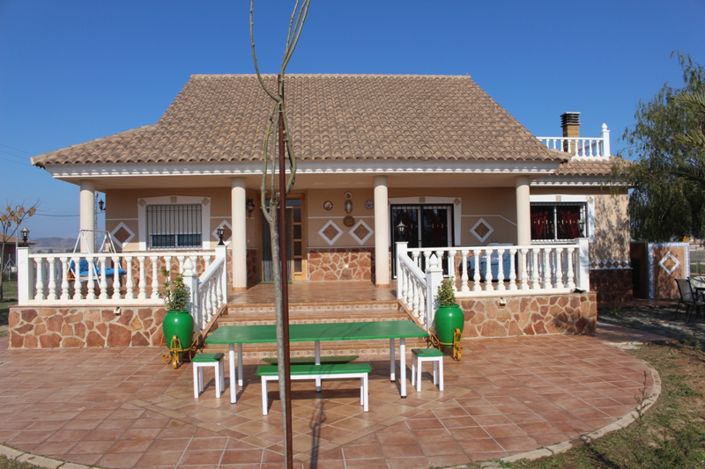Image No.2-3 Bed Villa for sale