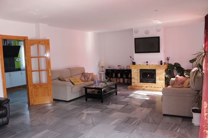 Image No.7-3 Bed Villa for sale