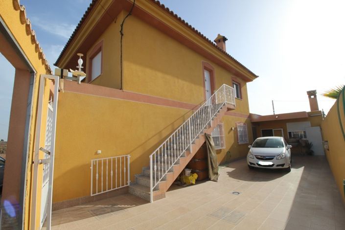 Image No.24-3 Bed Villa for sale