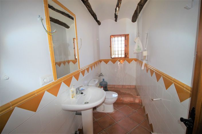 Image No.15-5 Bed Cortijo for sale
