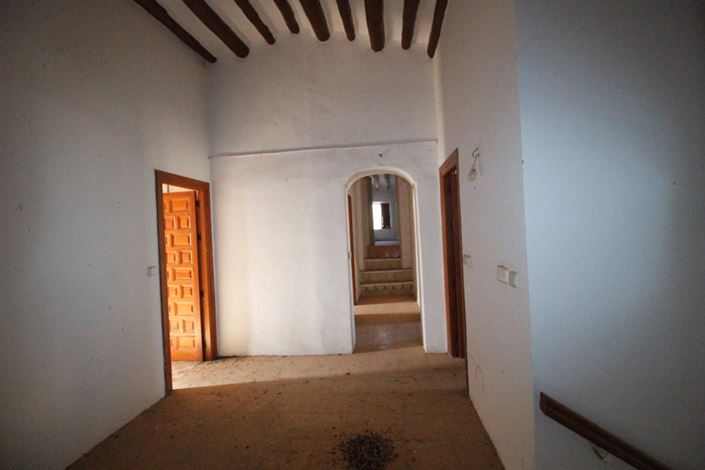 Image No.20-8 Bed Cortijo for sale