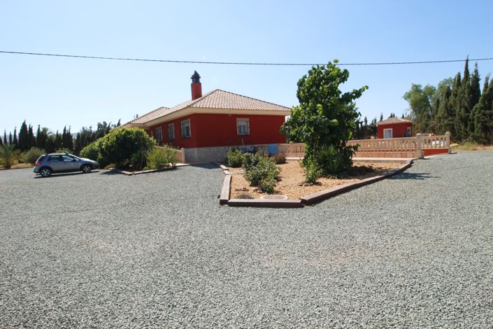 Image No.3-4 Bed Villa for sale