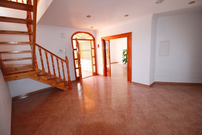 Image No.10-5 Bed Villa for sale