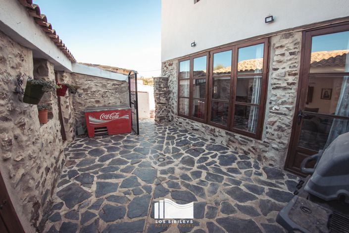 Image No.43-7 Bed Cortijo for sale