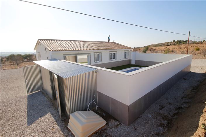 Image No.12-3 Bed Villa for sale