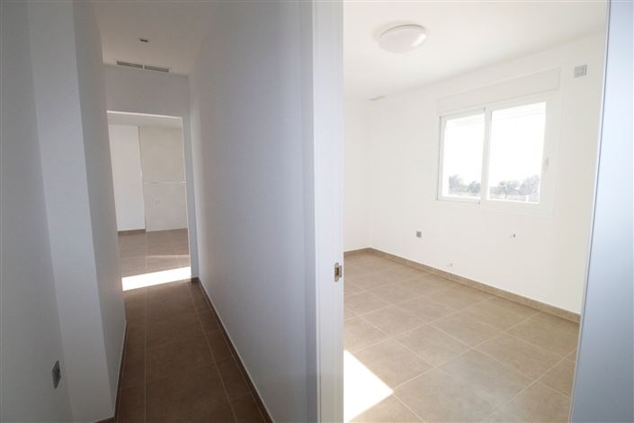 Image No.24-3 Bed Villa for sale