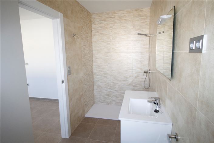 Image No.32-3 Bed Villa for sale