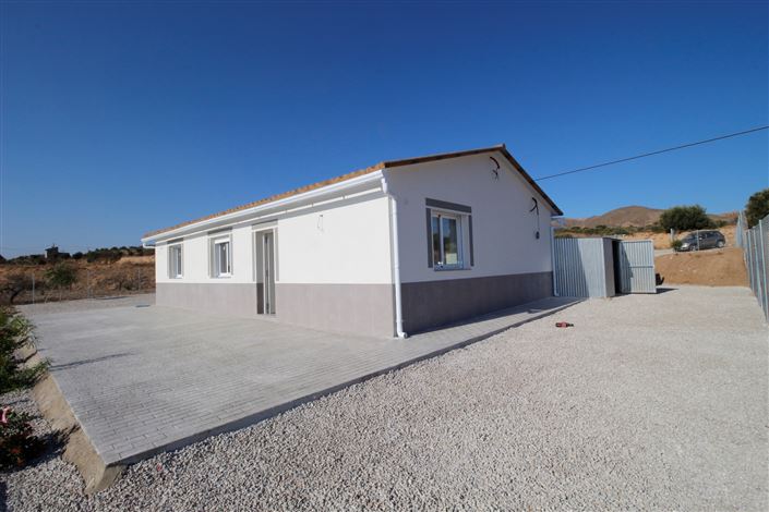 Image No.8-3 Bed Villa for sale