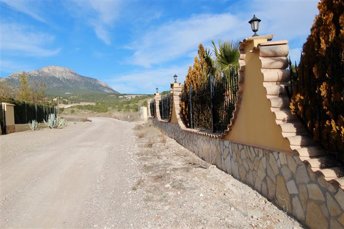 Image No.8-4 Bed Villa for sale