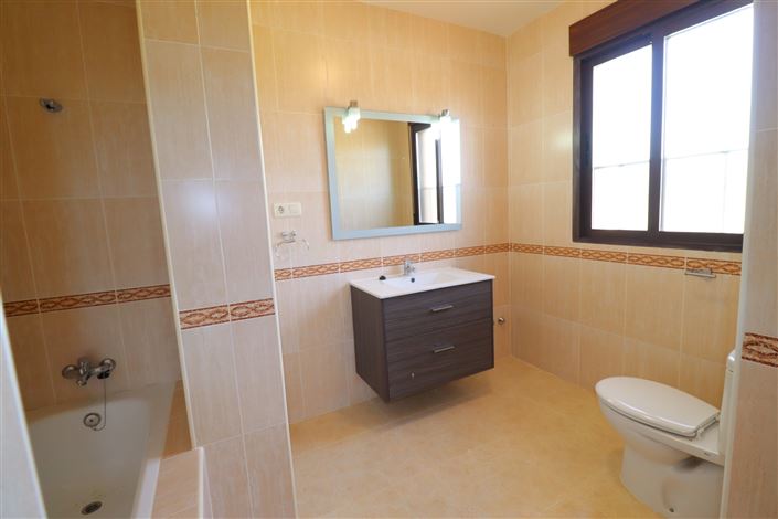 Image No.33-4 Bed Villa for sale