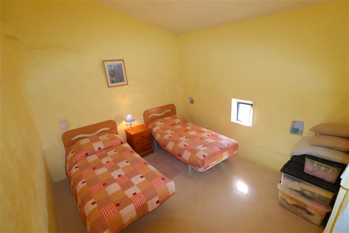 Image No.38-3 Bed Village House for sale