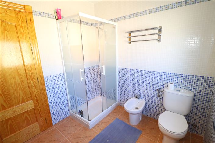 Image No.31-3 Bed Villa for sale