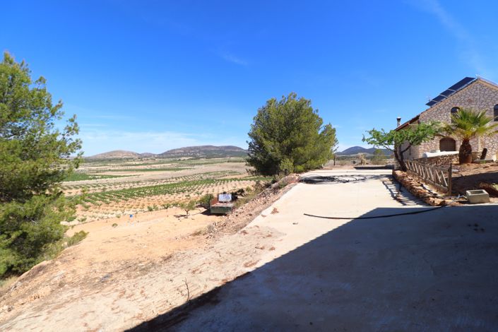 Image No.47-3 Bed Finca for sale