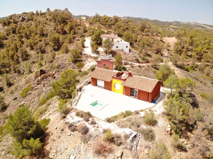 Image No.3-3 Bed Villa for sale