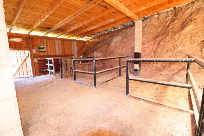 Image No.43-3 Bed Country House for sale